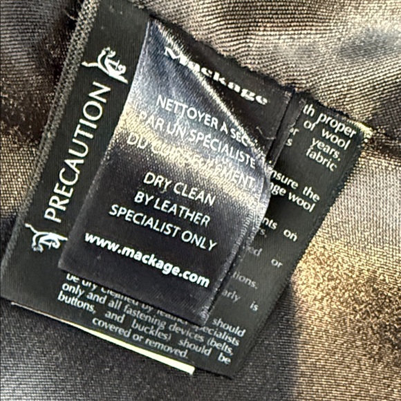 Mackage Steffy flat black wool coat with toggle closures Size XS - Picture 10 of 15